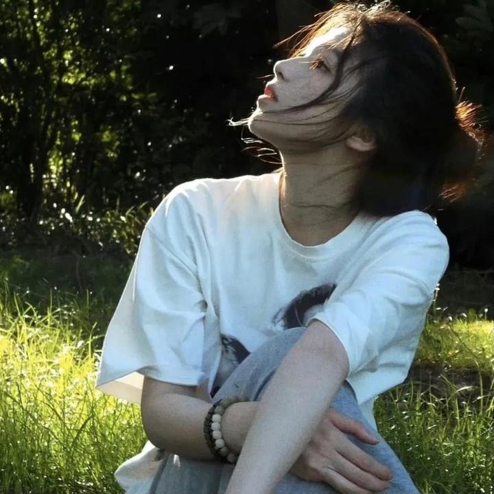 燃烧女子的画像